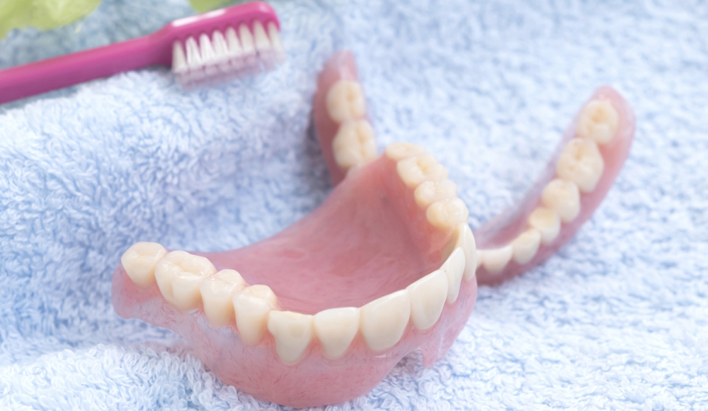 義歯（入れ歯）とは？